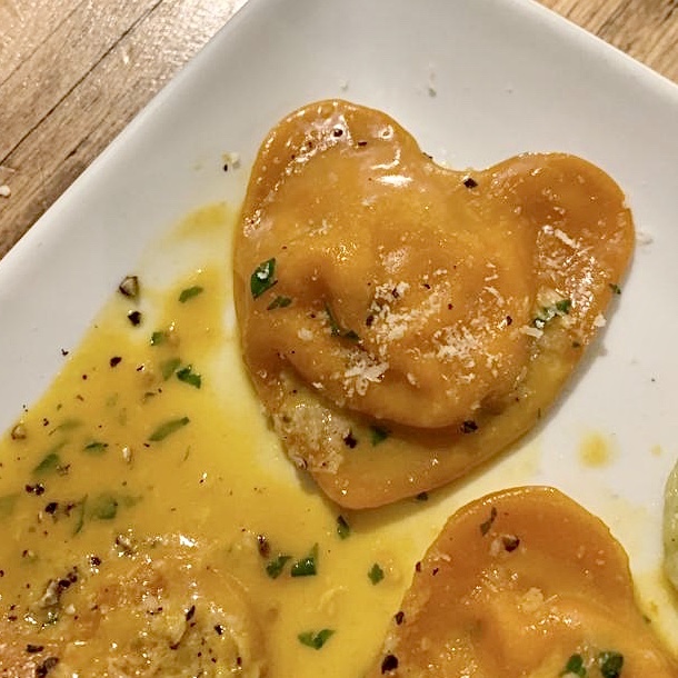 5b9f9d67-b19b-438b-bc22-2f1dd2812e39-1